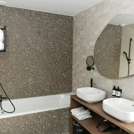 מלון Rivella קליסון